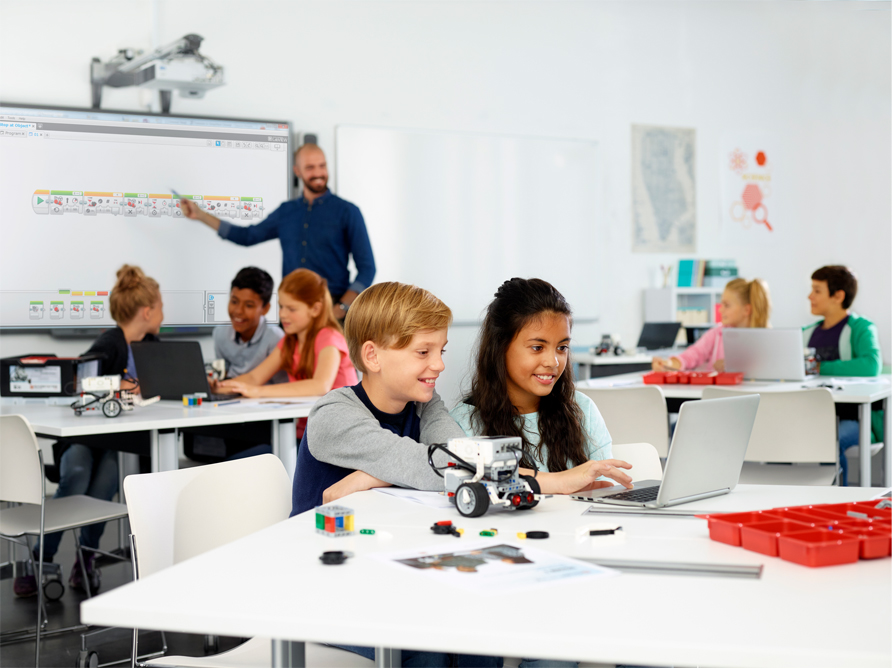 Опыт использования решений LEGO Education от Сергея Мустафина